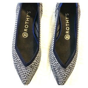 Rothys The Point Navy EUC Size 8